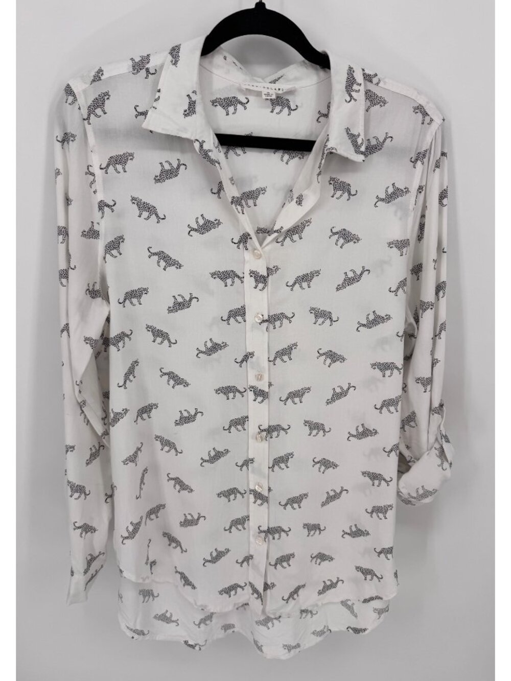 Jane + Delancey White Button-Up Shirt With Black Leopard Print Size M